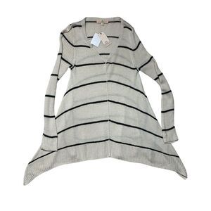 Pink Republic Womans‎ Sweater V Neck Size Med Black Off White Long Sleeve
